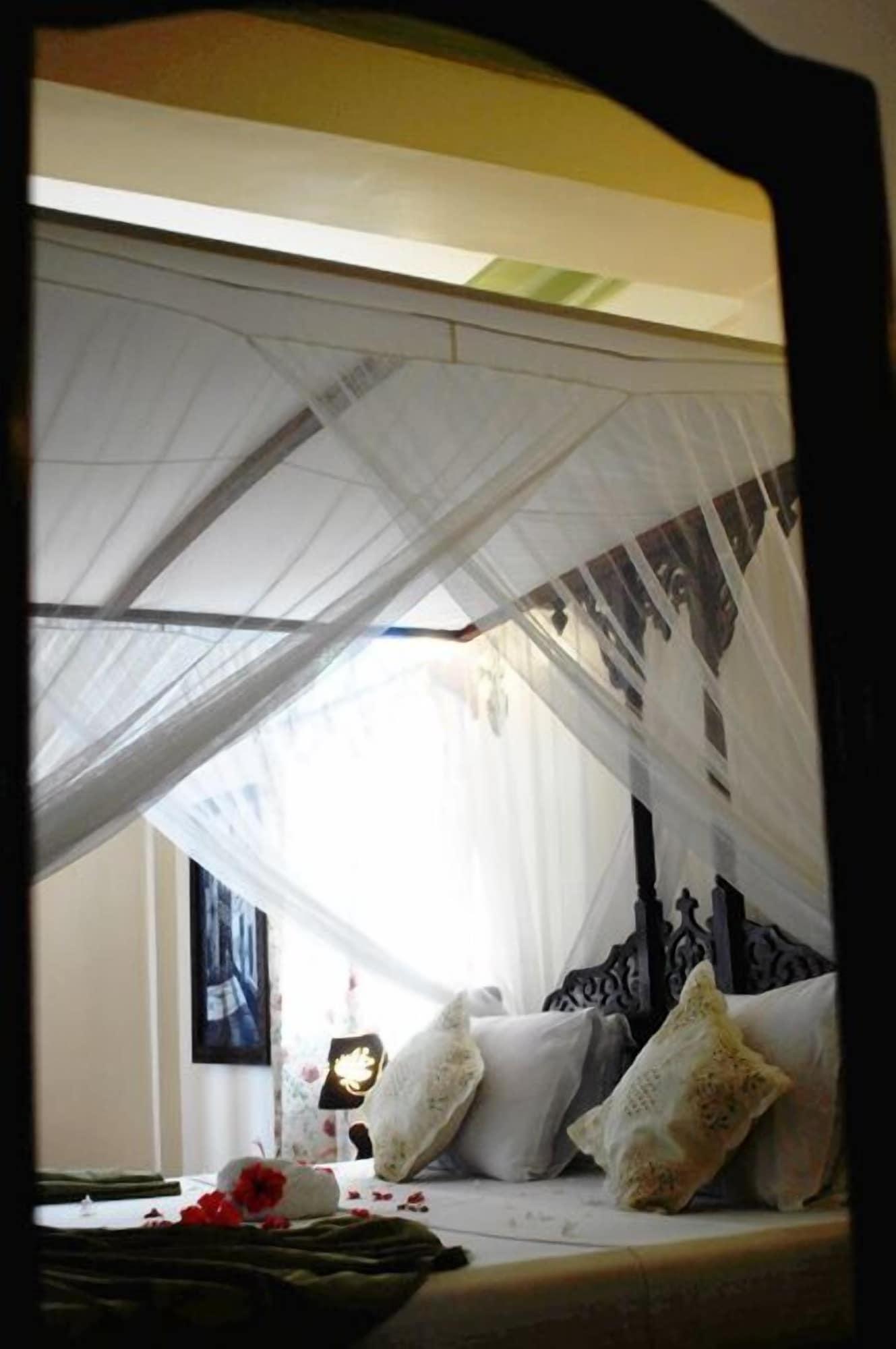 Asmini Palace Hotel Zanzibár Kültér fotó